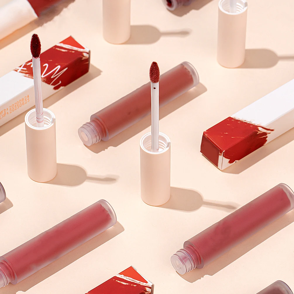 Velvet Waterproof Liquid Lipstick Wholesale Private Label Makeup Long Lasting Lipgloss High Pigment Silky Soft Matte Lip Gloss