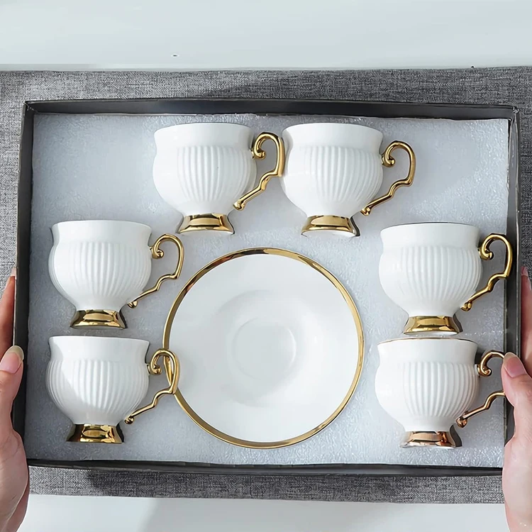 Белый Золотой тисненый современный керамический эспрессо капучино латте чашки подарочный набор 90 мл турецкие кофейные чашки чайные чашки и блюдца