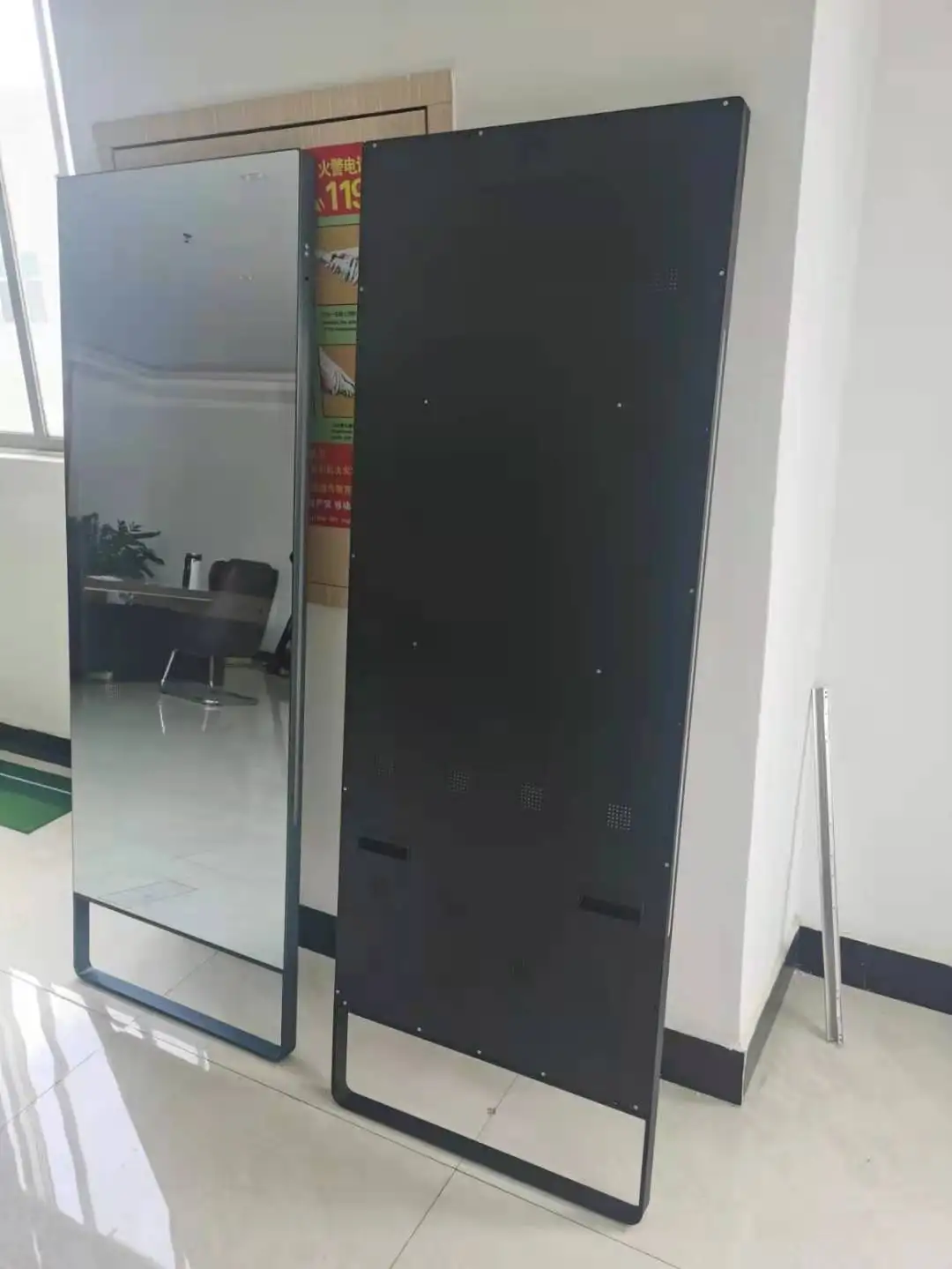 HD LCD Mirror Digital Signage Monitor Display mirror fitness touch screen LCD Touch Screen Advertising Display Fitness mirror