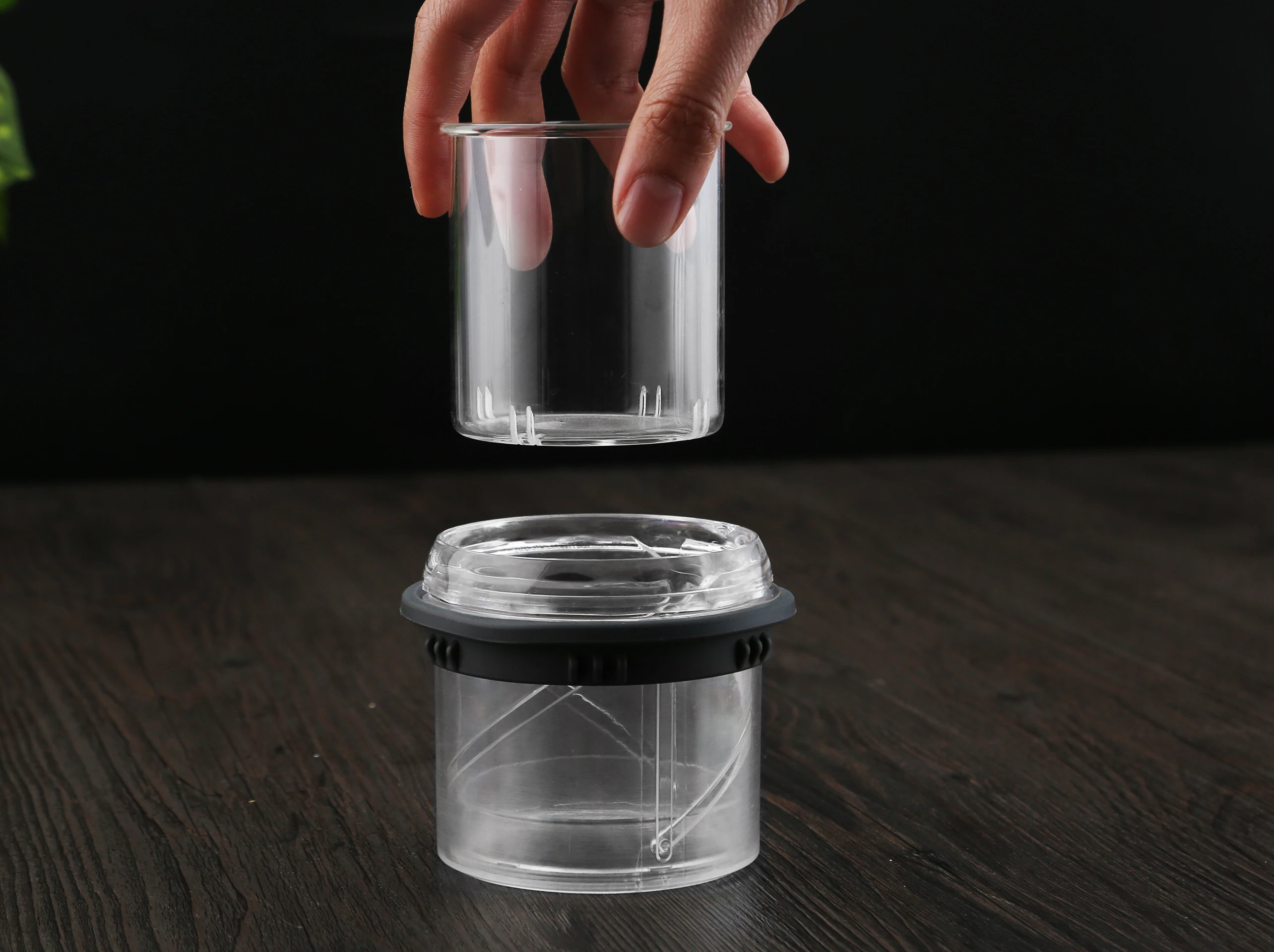 Fashion twist-off lid design hand-blown  borosilicate glass tea pot coffee pot