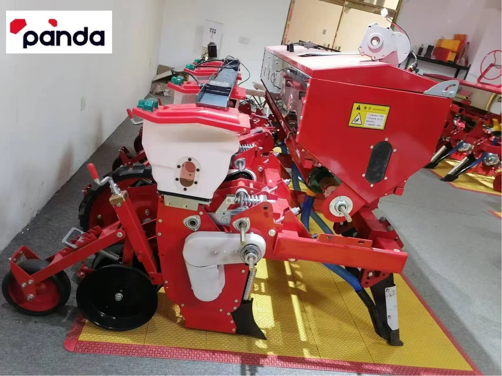 No Till Corn Seeder Tractor Driven Corn Fertiliser Seeder Maize Seeding Machine Multifunctional 3 Point Hitch Corn Seed Planter