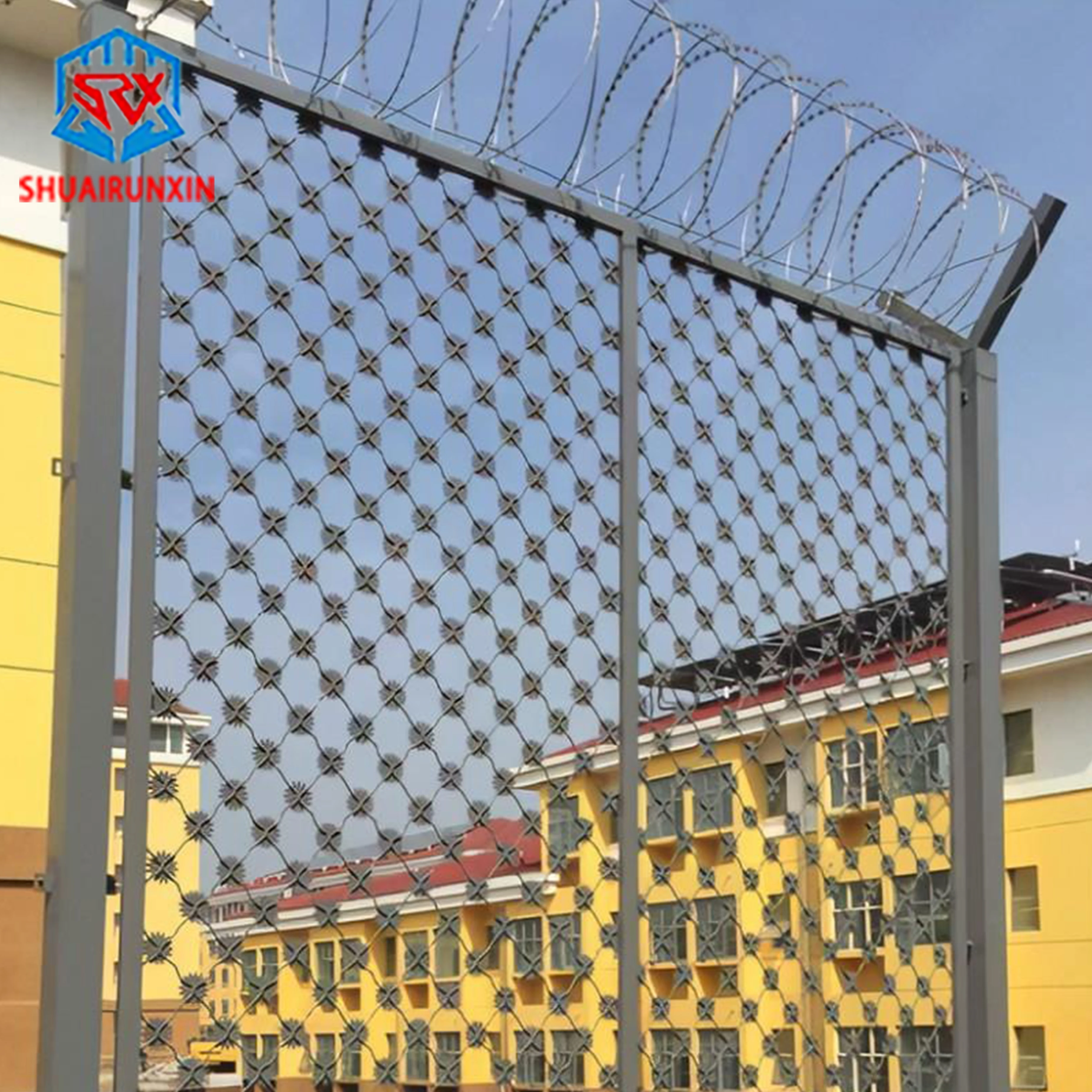 Cheap Sale Safety Razor Net Prison Security  Fencing Wire Galvanized Metal Steel Pvc Coated Chain Link Fence Garden Fence