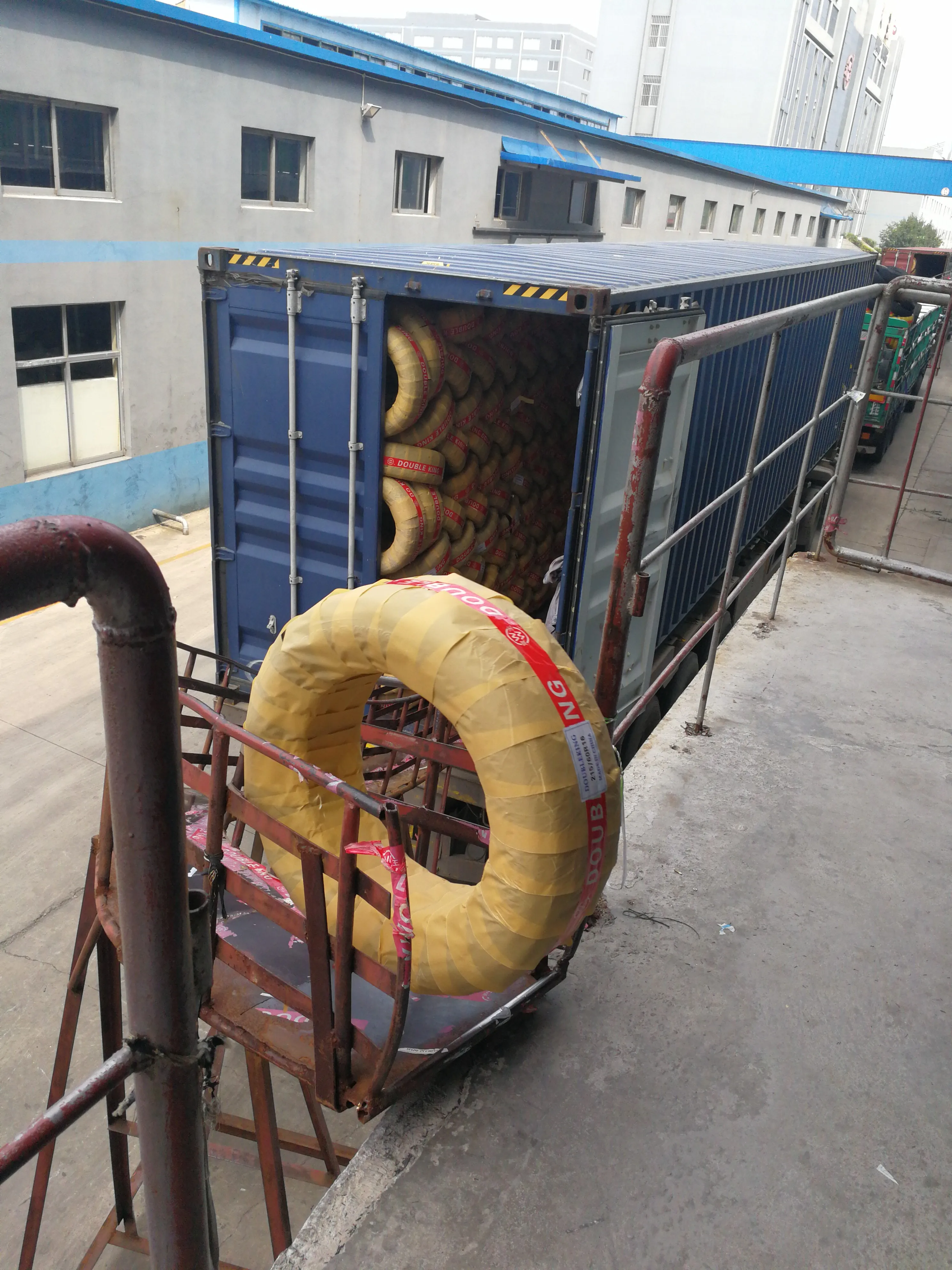 185/70R14 PCR tire Shuangwang tyre factory Double king brand manufacturer