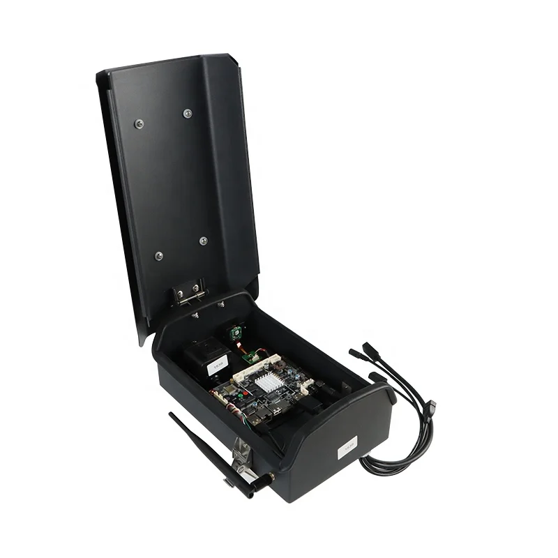 
Dynamic face tracking thermometer 