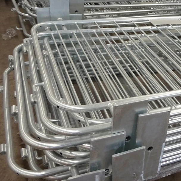 Portable Road Metal Steel Galvanized Tube Crowd