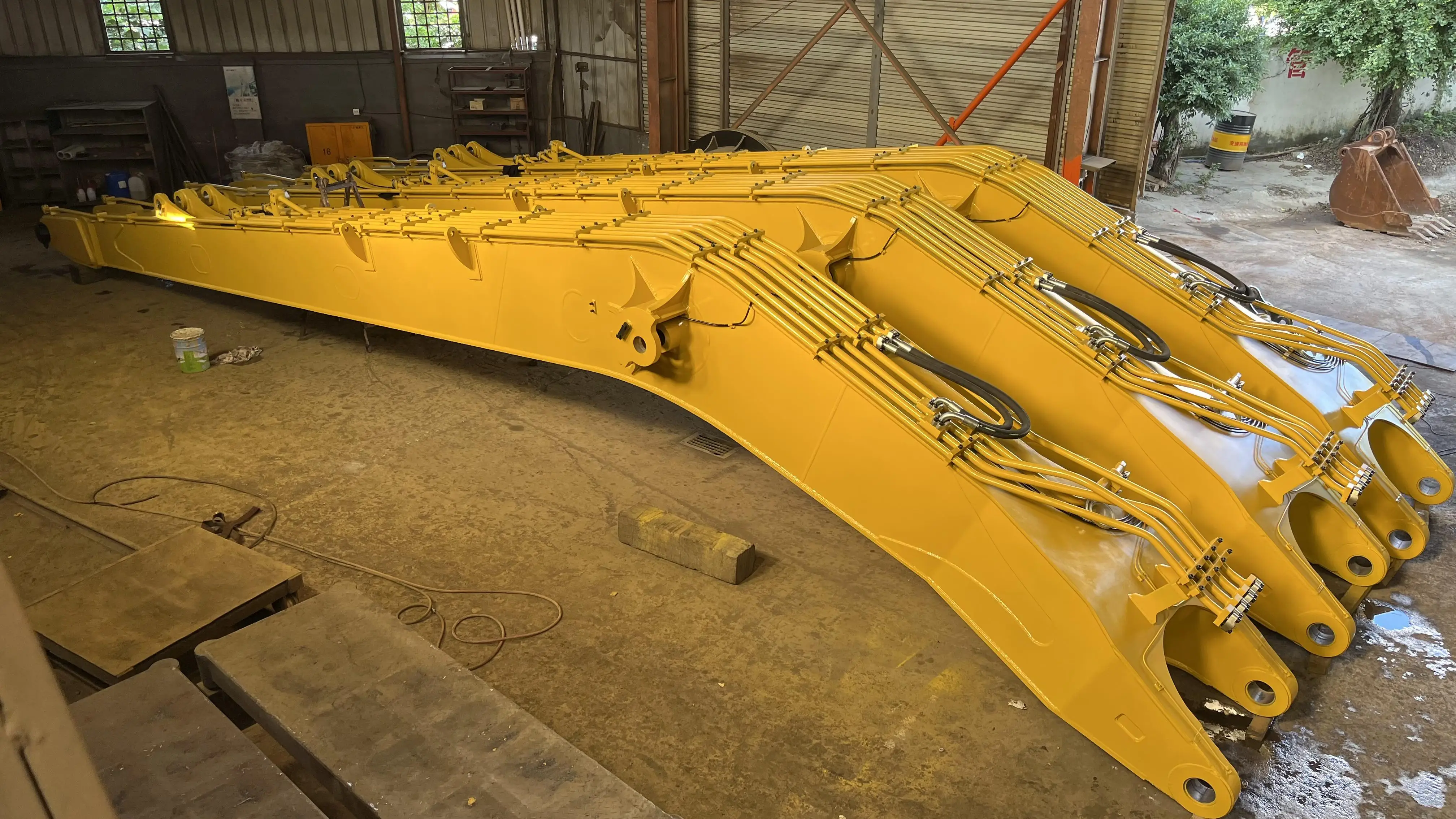 Excavator Long Reach Boom Attachment High-Efficiency Boom Deep Digging Long Arm