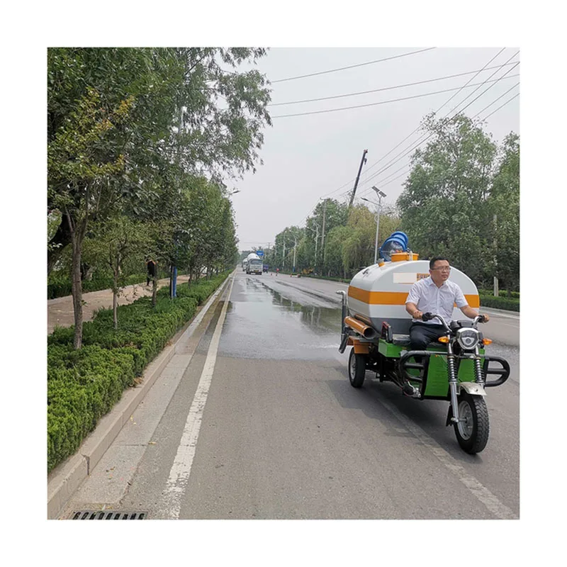 Распродажа экологическая поливочная тележка трехколесный водяной распылитель трактор
