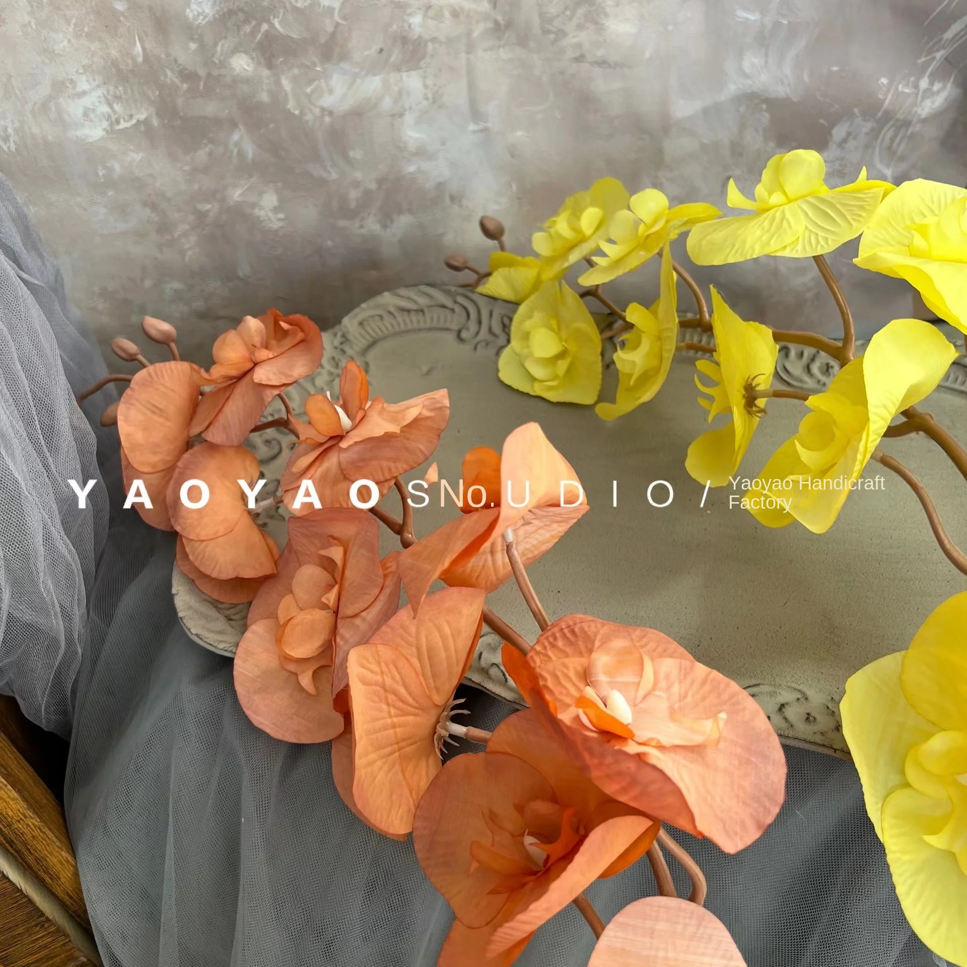 12 Orchid Phalaenopsis simulated Flowers Green Plant Wedding Arrangement for Auditorium Roadside Home Ornaments