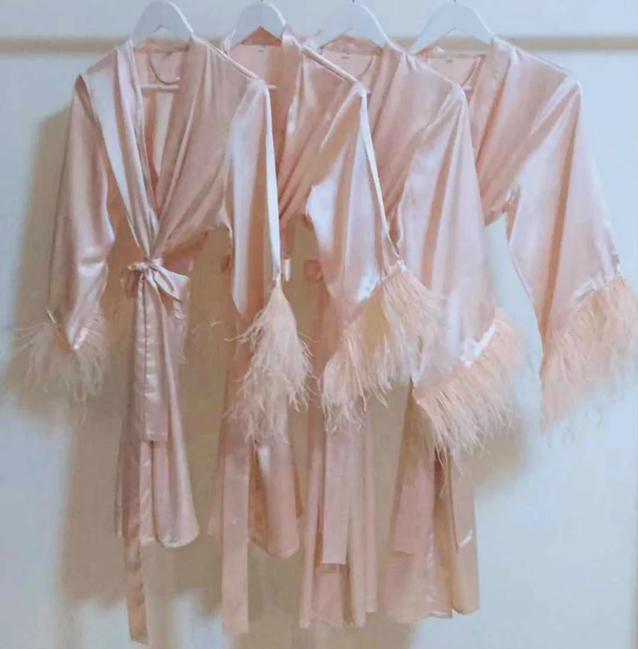 2021 Bride and bridesmaid robes lace feather robe for wedding party