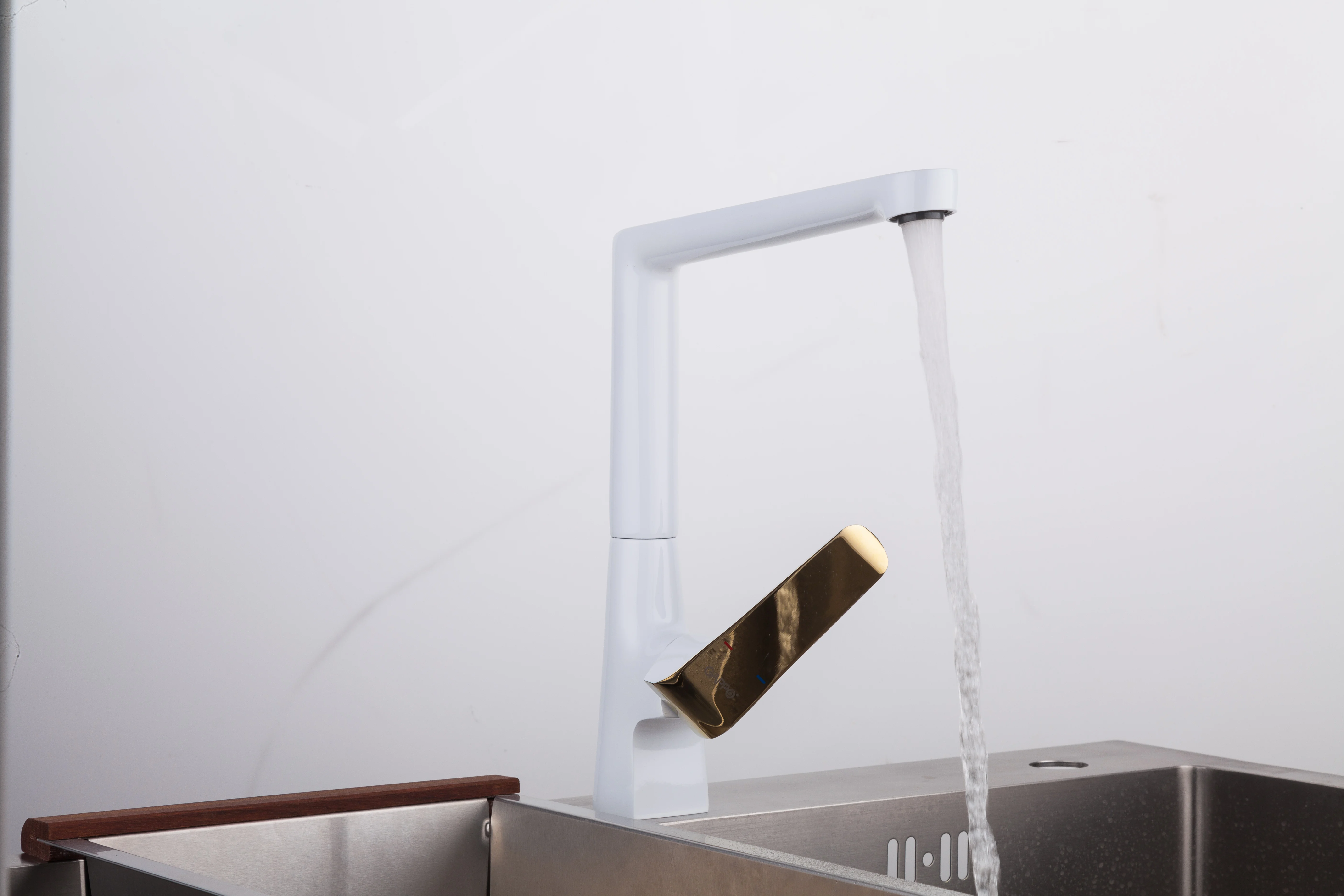 water mixer brass tap kitchen sink faucet brass water faucet tap 360 rotate kitchen taps G4080