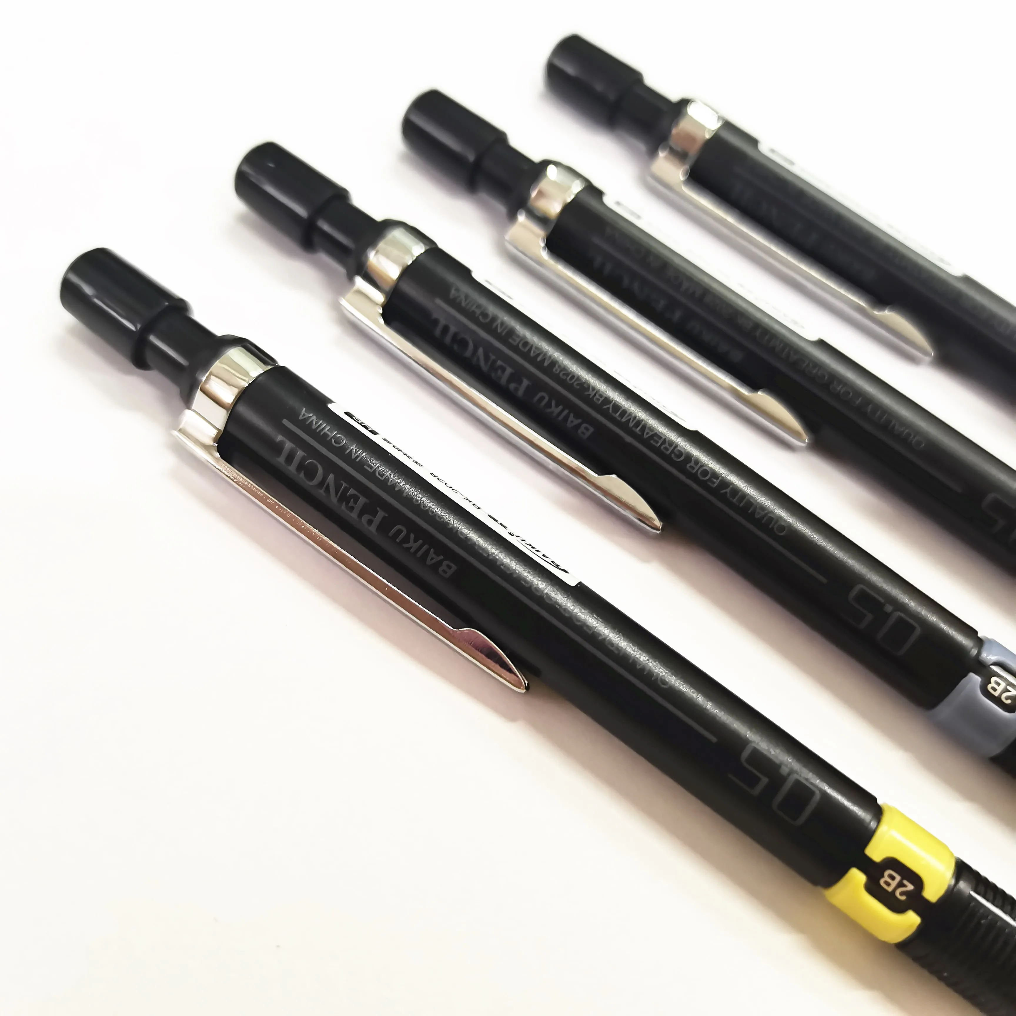 0.3/0.5/0.7/0.9 mm mechanical pencils with metal mechanism classic style