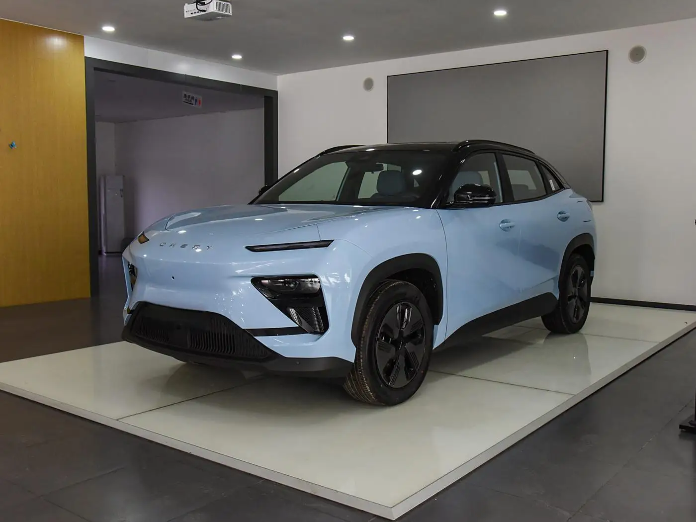 Chery EQ7 EV 2023 512km Pro Edition China New Energy Vehicle 512km range Pure electric Mid-size vehicle Chery Auto for adults