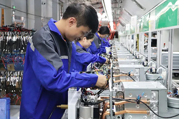 Newly Arrival Car Hotel Office  Mini Portable Fragrance Aroma Diffusers USB Air Humidifier Spray Mist Humidifier Colorful Light