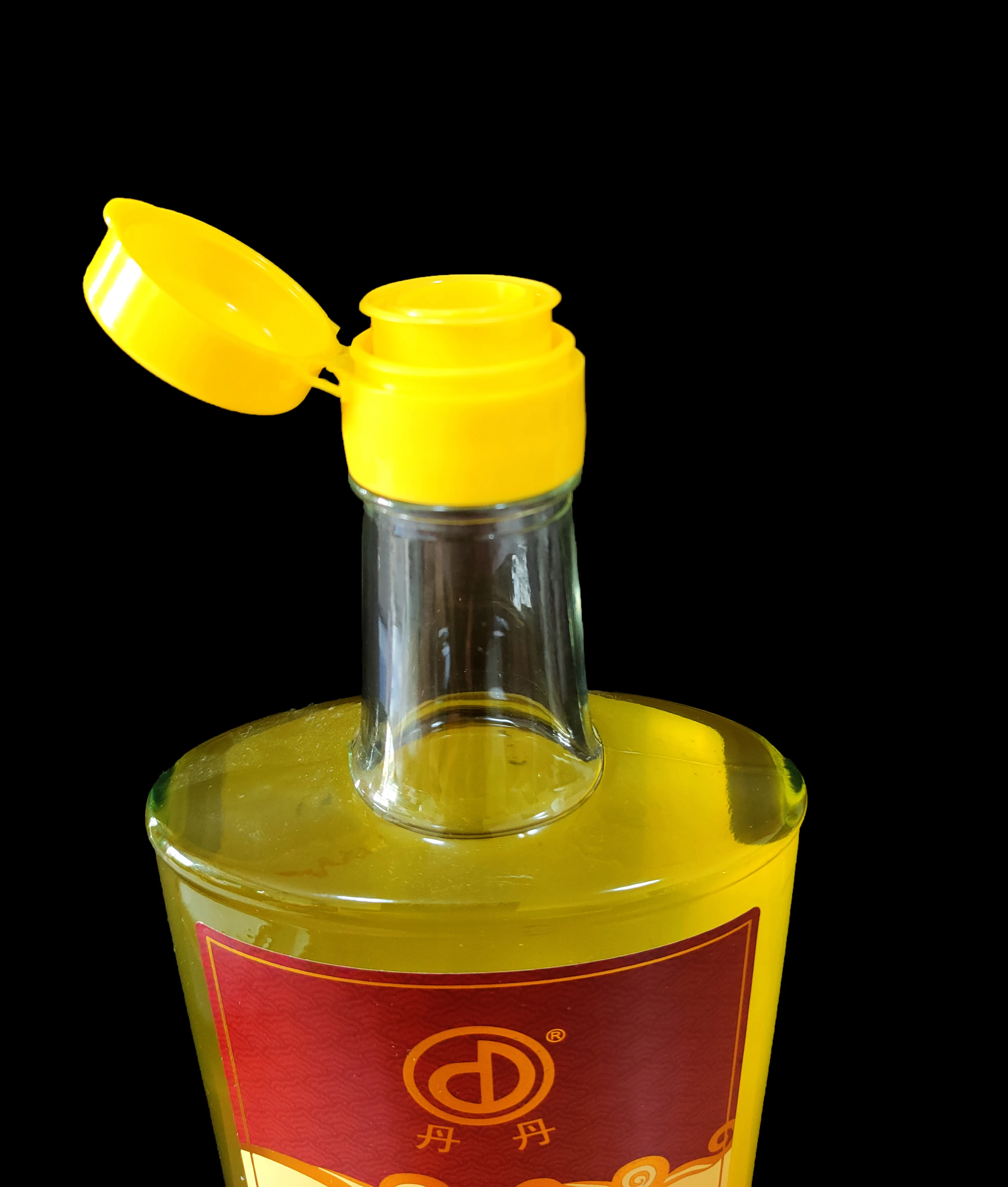
468ml Sichuan Prickly Ash Oil, with long numbing taste, is an essential condiment in Sichuan seasoning 