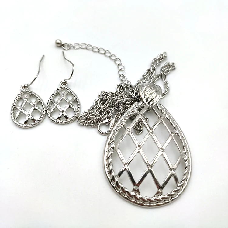 Factory Wholesale Women Party Jewelry Set Crystal Rhinestone Teardrop Alloy Pendant Necklace and Earring Sets