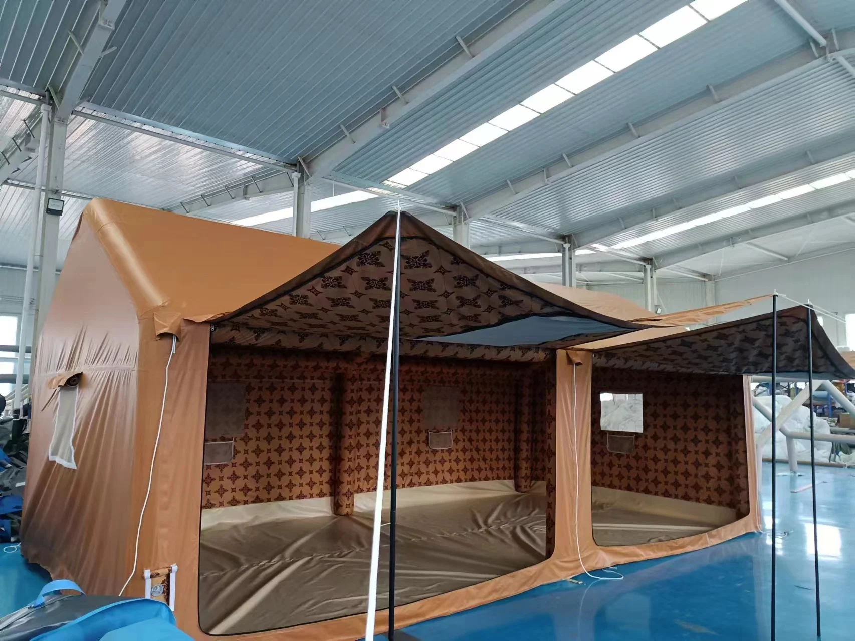 Middle East bestseller 6 Sqm 420d Oxford 2 rooms Camping Glamping Air Inflatable Tent 12 Person camping inflatable tent