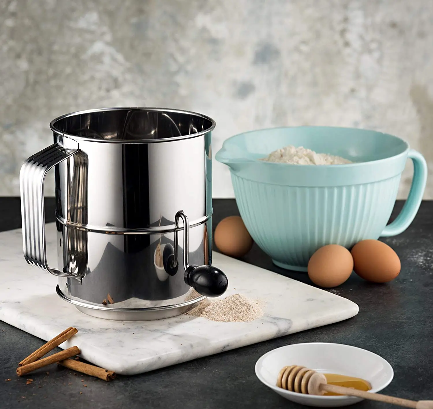 8-Cup Large Flour Sifter Fine Mesh Stainless Steel Shaker Sieve with Hand Crank for Baking