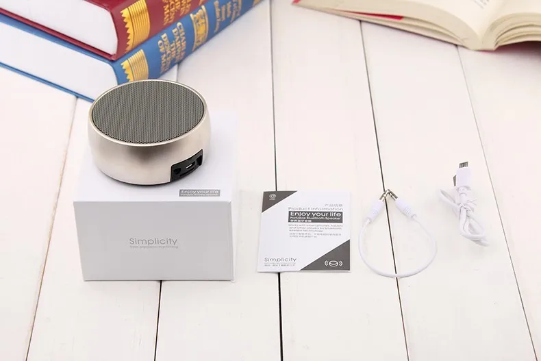 Cheap High quality Factory mini portable bass sounds wireless bt5.0 speakers outdoor speakers wireless gift