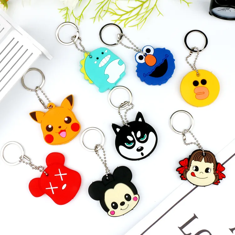 Customized Product Silicone PVC Rubber Different Character Pattern Hello Kitty Wholesale Key Chains