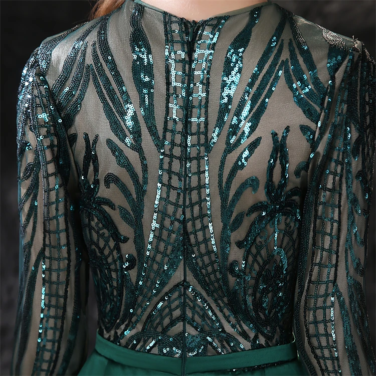 Green Embrodery Lace A-line Skirt Designer Long Sleeves Women  Evening Dresses