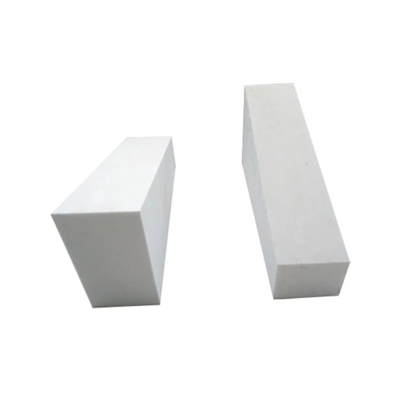 China Factory Supplier sale corundum mullite insulating brick for Glass kiln lining