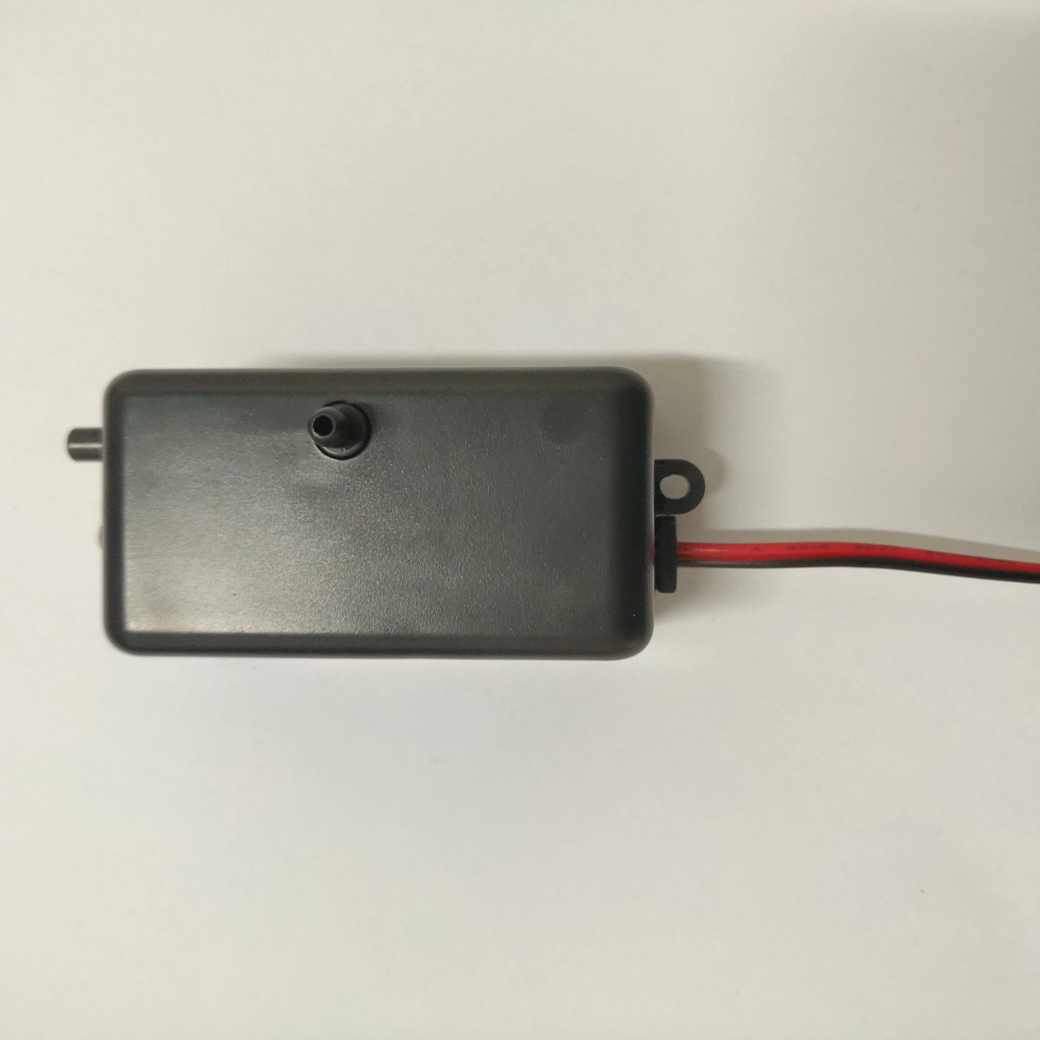 3-4LPM Plastic Air Pump for Aquarium and Fish Tank Air Source Pump