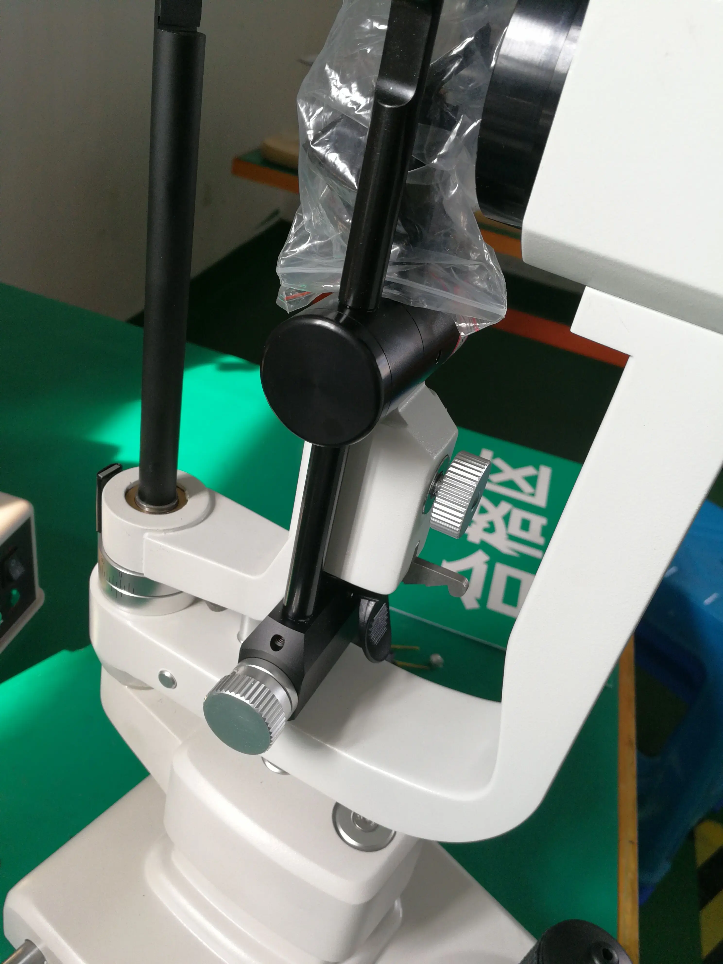 ALG L88         Multilayer optical glass technology provides clear and bright imaging with a wide field of view  lamp Microscope