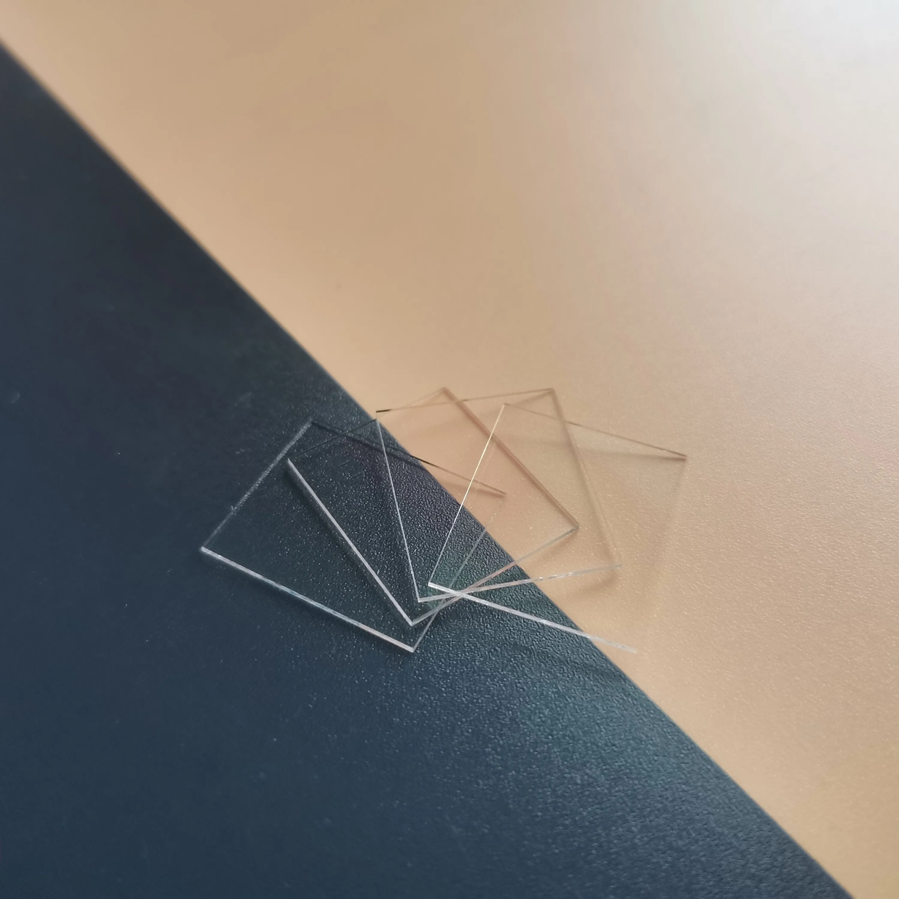 Customized Thin 0.2mm 0.3mm 0.4mm 0.5mm Sapphire wafers