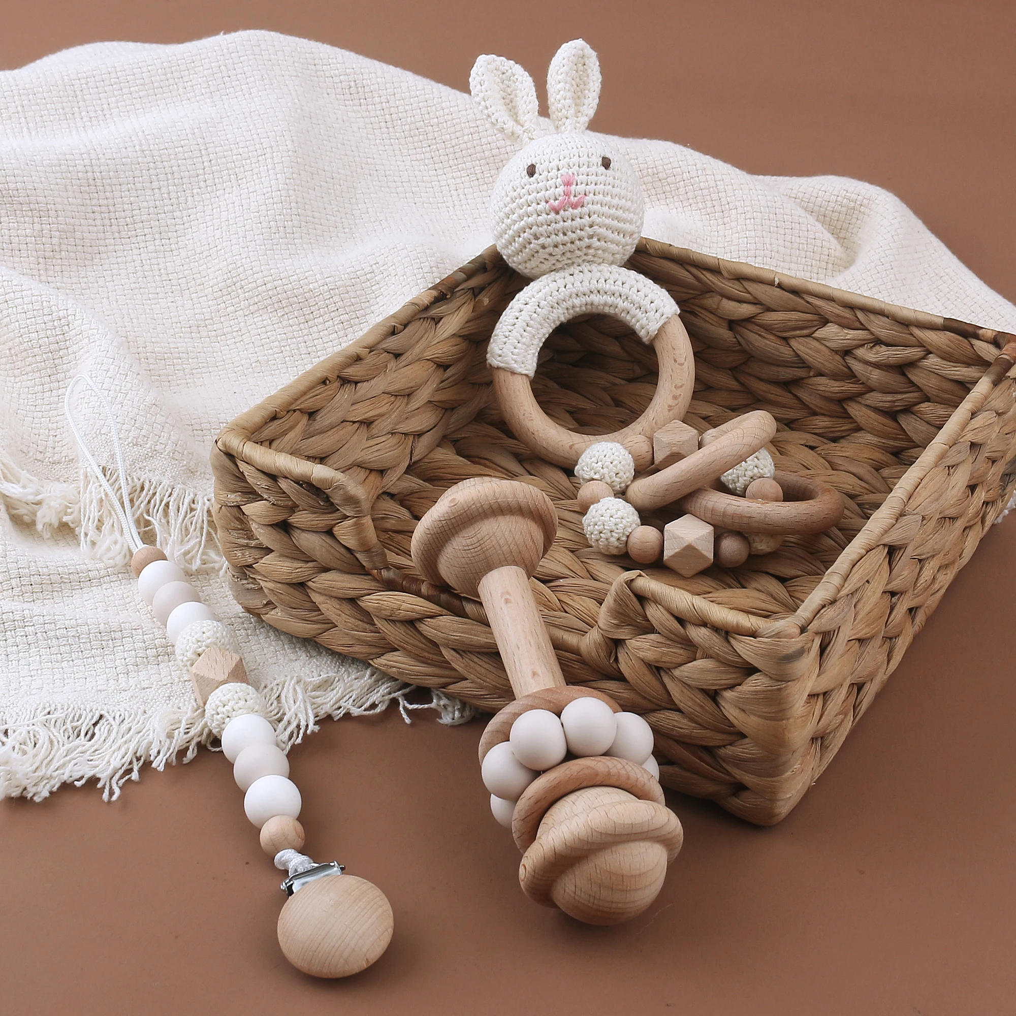 Custom  Bunny Teething Rattle Toys 4Pcs Set Baby Bathing  Newborn Baby Gift Set
