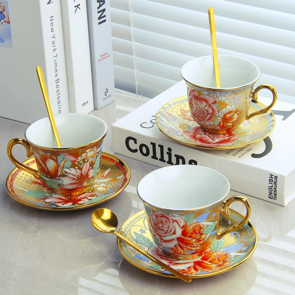 Factory Hot Sale Models Turkey Printing Ceramic European Style Party Home Coffee and Tea Cup Set with Saucer