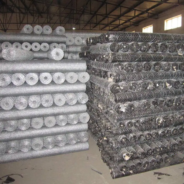 High effective and standard hexagonal wire mesh for sale / Chicken Wire Mesh Roll