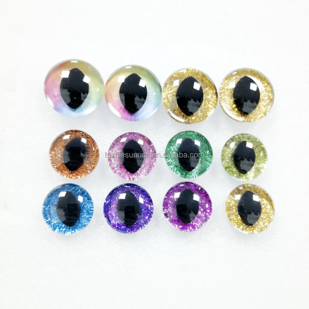 off center pupil eye (3)