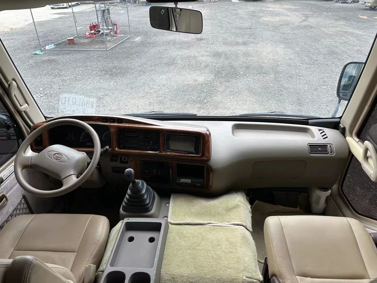 Best selling  Used Toyota  Toyota Coaster  Bus  Customizable Coaster Used Toyota Coaster For Sale