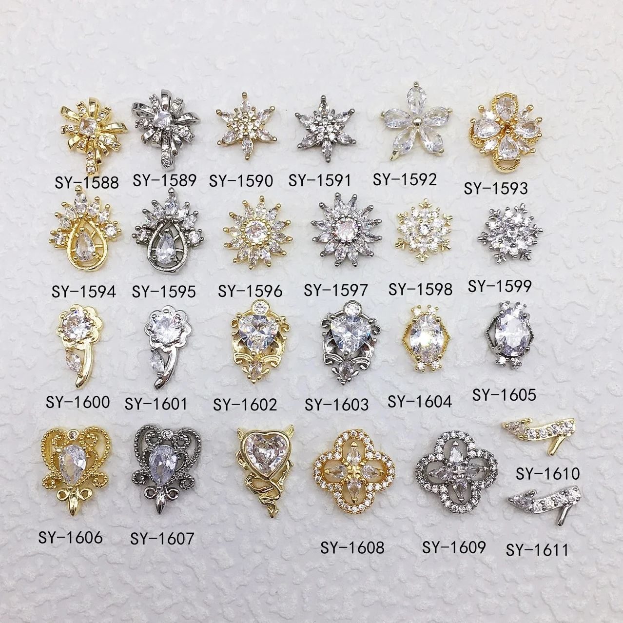Wholesale Zircon Luxury Super Shiny Bowknot Love Diamond Nail Jewelry Alloy Nail Art Charms