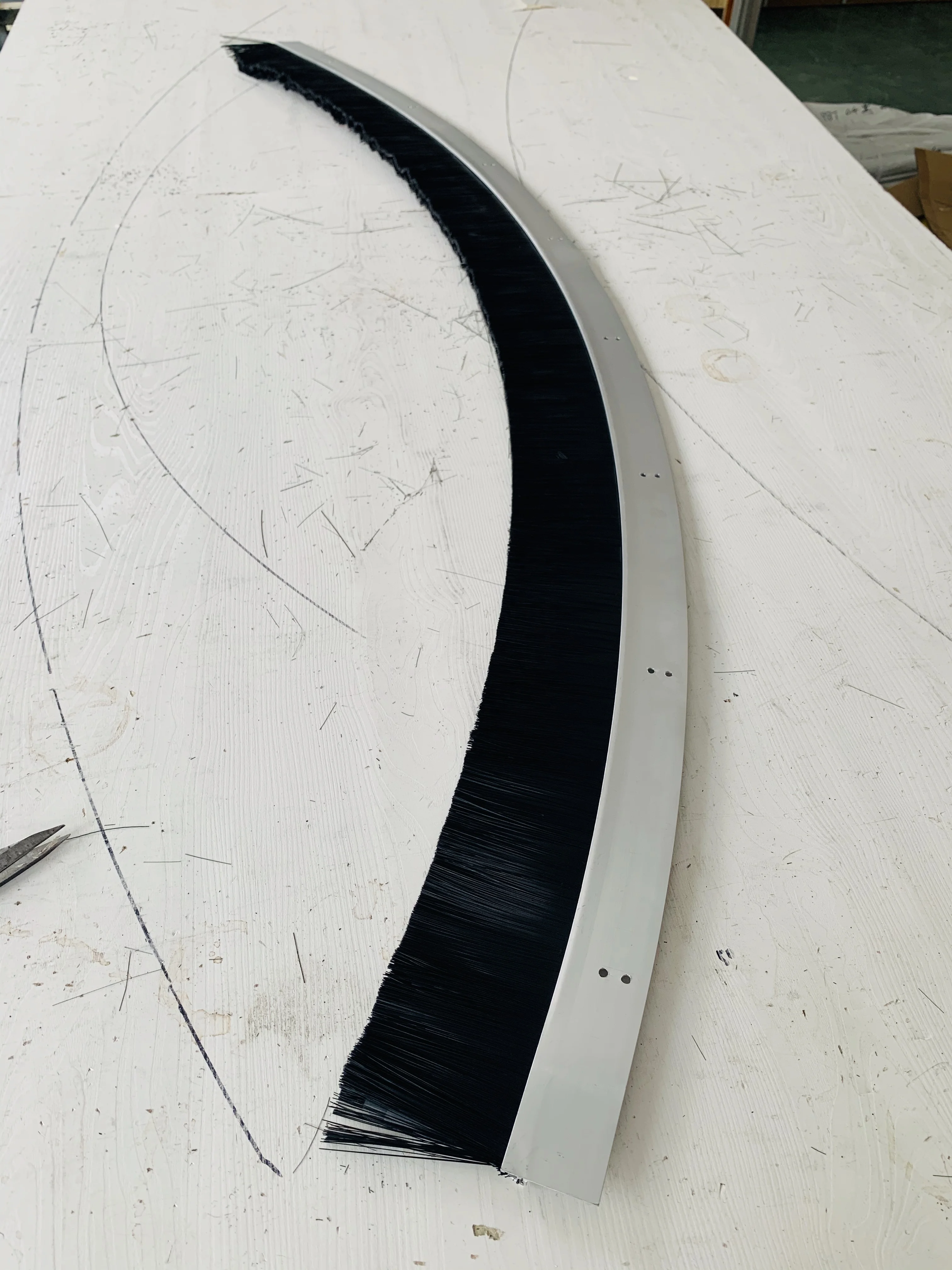 
bolin hot sale China Hot Sale door draft stopper nylon brush bas de porte strip brush 