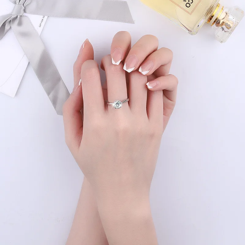 Wholesale Jewellery Iced out Sterling Silver 925 moissanite ring for Women Engagement Jewelry Manufacturer