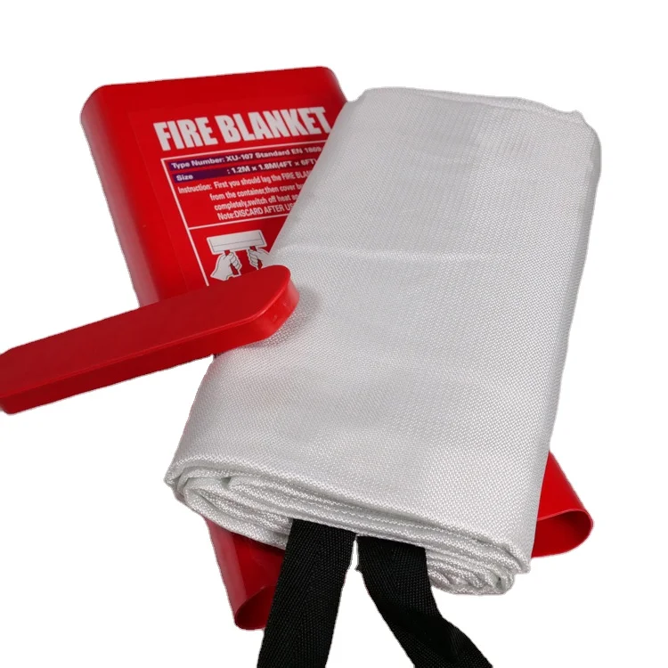 En1869 Large Size Emergency Survival Fiberglass Fire Proof 1.8 m X 1.8 m Fire Blanket Roll With Own Print for safety protection