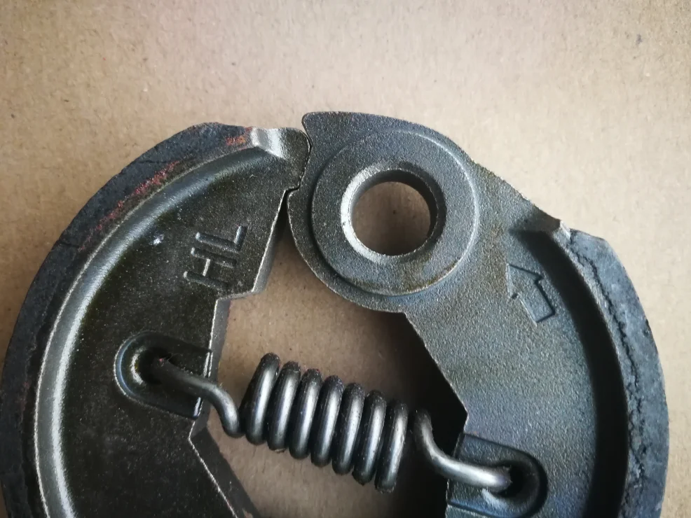 High Quality Accessories Mini Moto Motorcycle Engine Assembly Gas Scooter Clutch