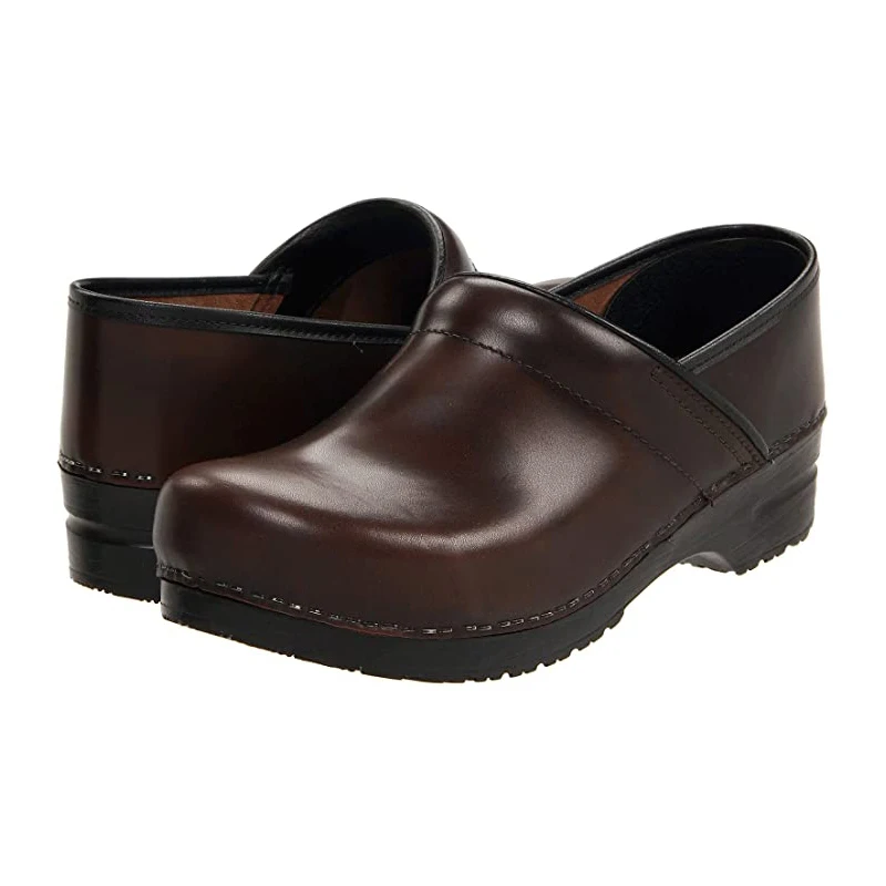 Oem work nursing shoes woman PU leather PVC nurse shoes hospital clogs