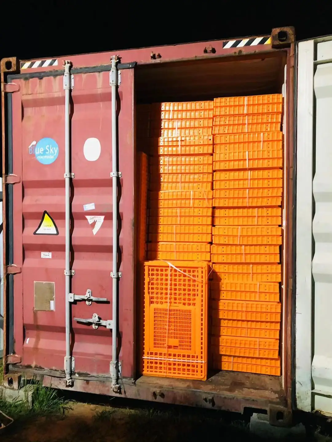 96x55x27cm Poultry transport crates for live chicken large chicken cage orange plastic chicken crates
