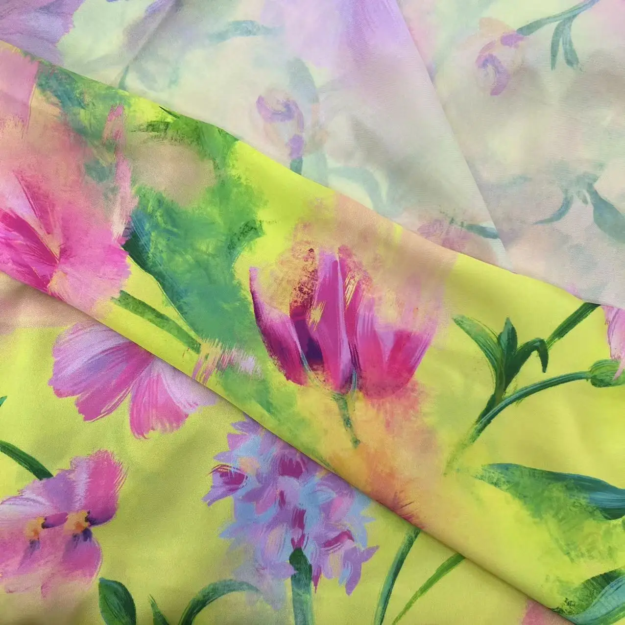 latest fashion design bright-coloured yellow floral non-stretch silk effect satin fabrics for garment skirt dress