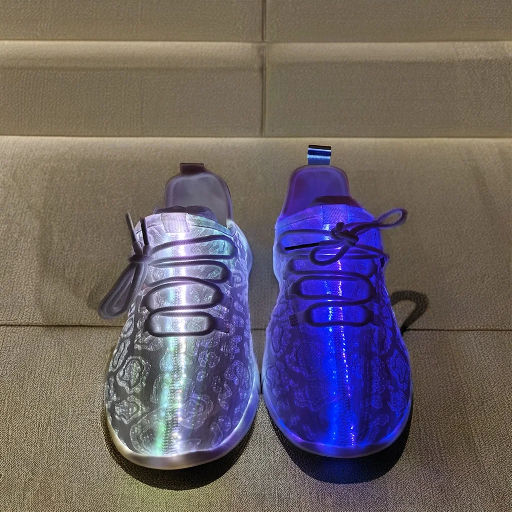 Wholesale LED Charging Luminescent shoes Children Casual Sneaker boys Luminous Bling Shining Girls Light up Fiber Optic shoes