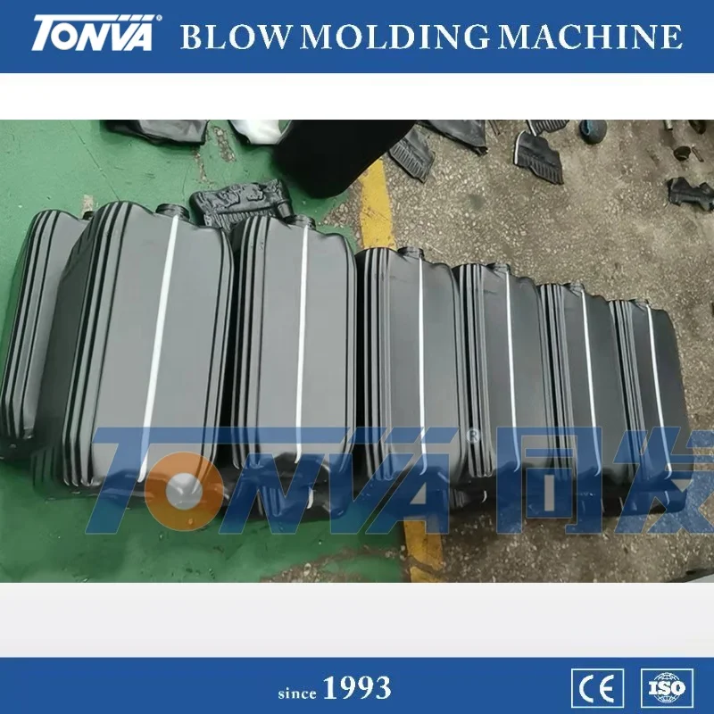 Plastic jerrycan 10L 15L 20L 25L 30L with view line fully automatic production on blowing machine accumulator type