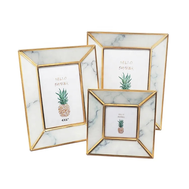 PF-1074 из золотистого металла забавные фоторамка