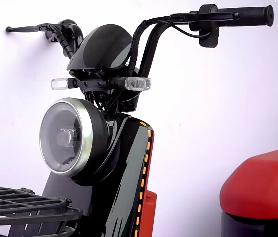 High Quality 48V 350W Electric Scooter Bike from Chinese Factory Strong City Bicycle Tube Battery Rear Hub Motor Cheap Price