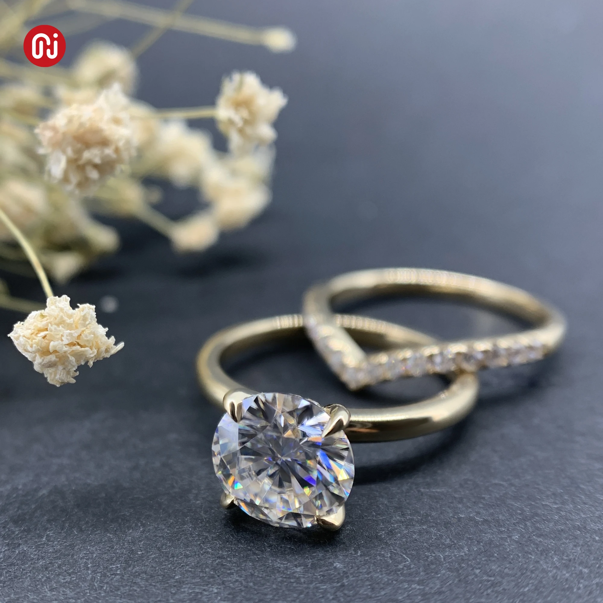 GIGAJEWE 2.5ct D color 8mm Round Cut Moissanite 9K/14K/18K Yellow Gold Two settings , Moissanite Band, Engagement Ring