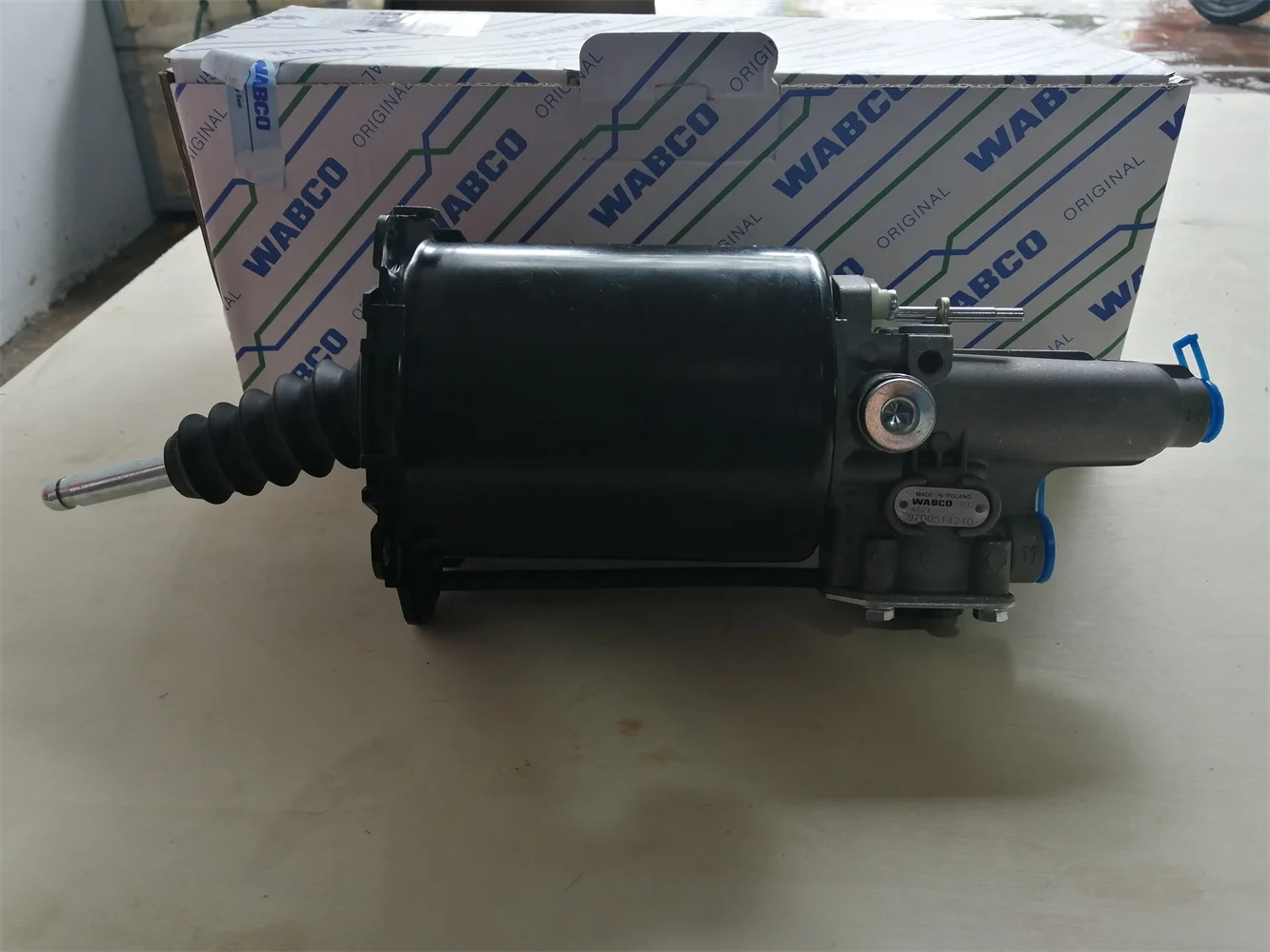 Top sale bus spare parts chassis accessories 9700514240 for chinese kinglong higer clutch booster