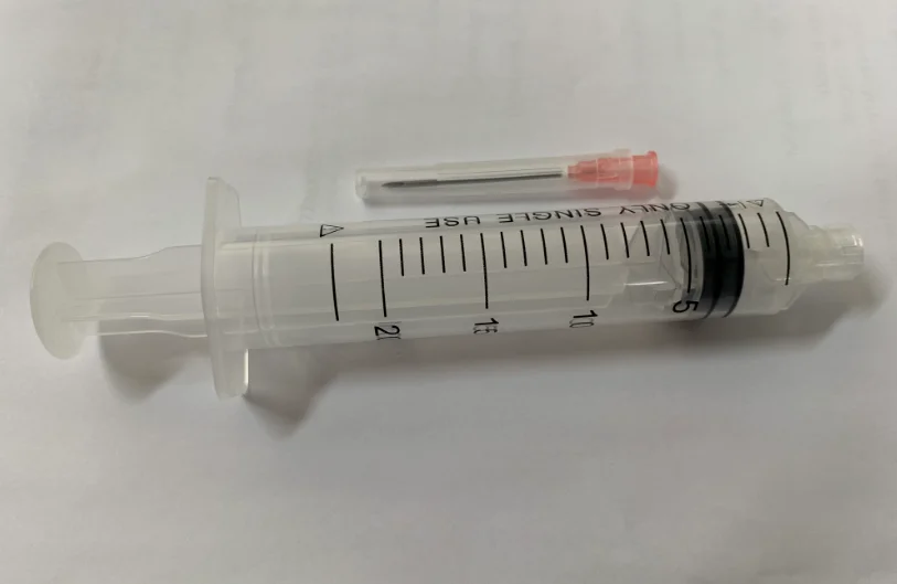 High quality 20ml safety syringe with luer lock