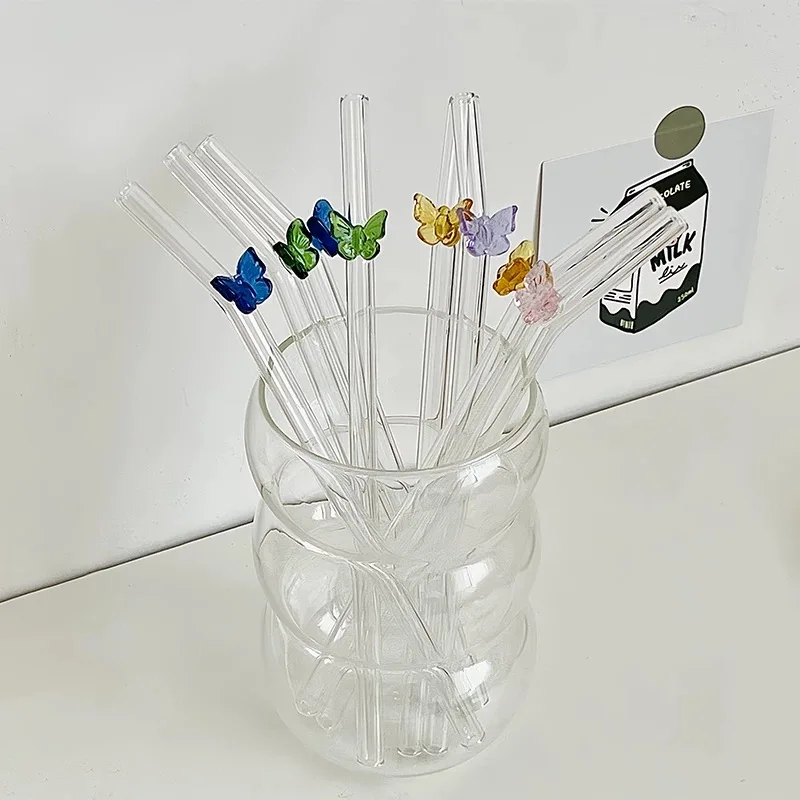 Colorful butterfly glass straws Environmentally friendly and reusable transparent bent straws with charm