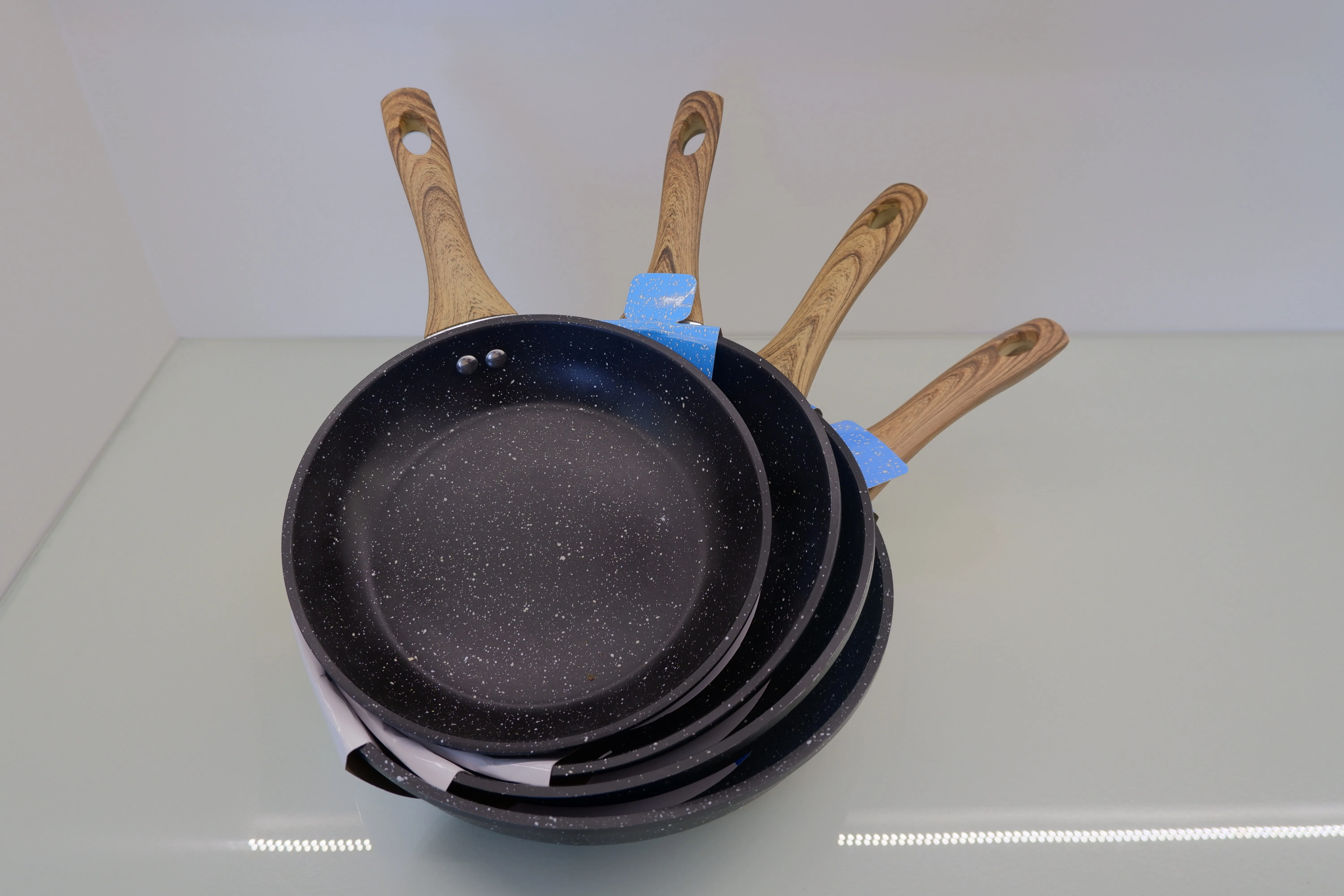 18cm 20cm 22cm 24cm 26cm 28cm Forged Frying Pan Non-stick Saute Pan